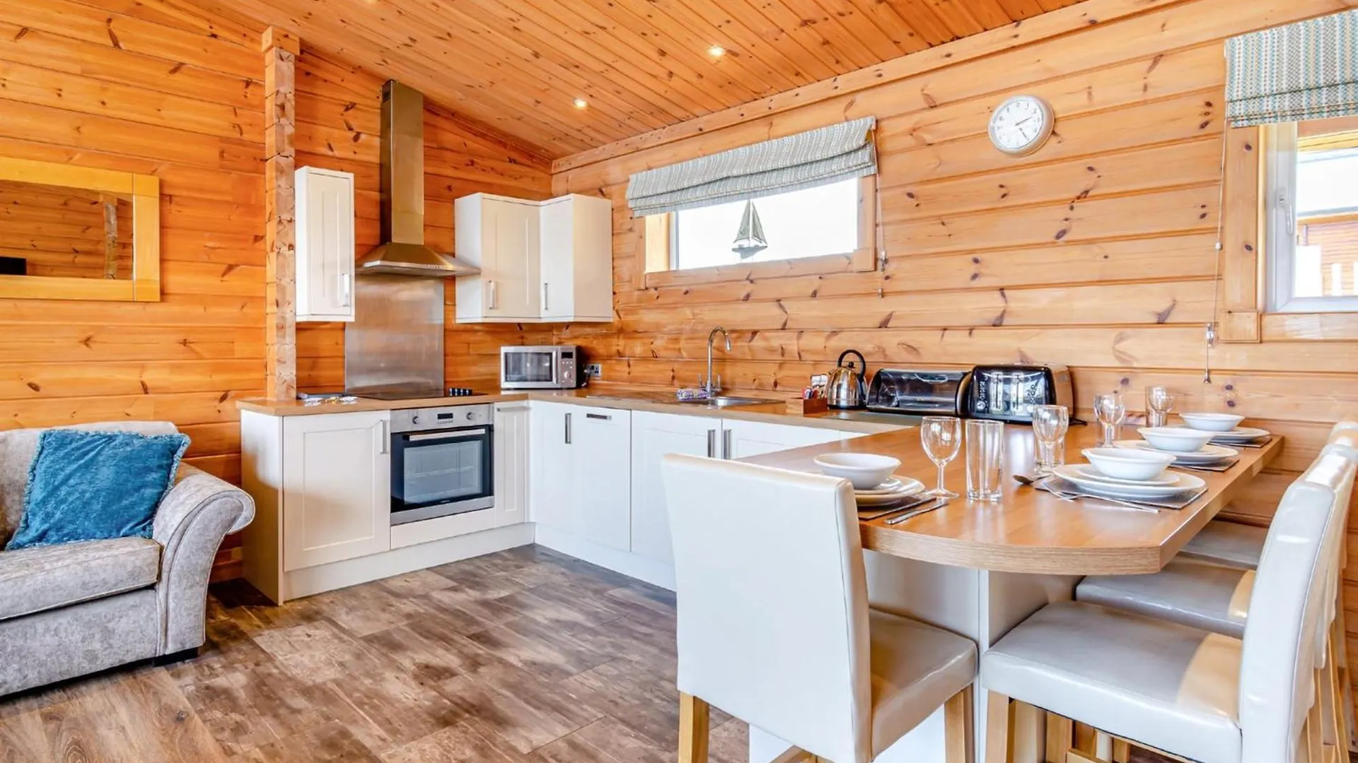 База отдыха Fairview Lodges Уитернси Великобритания