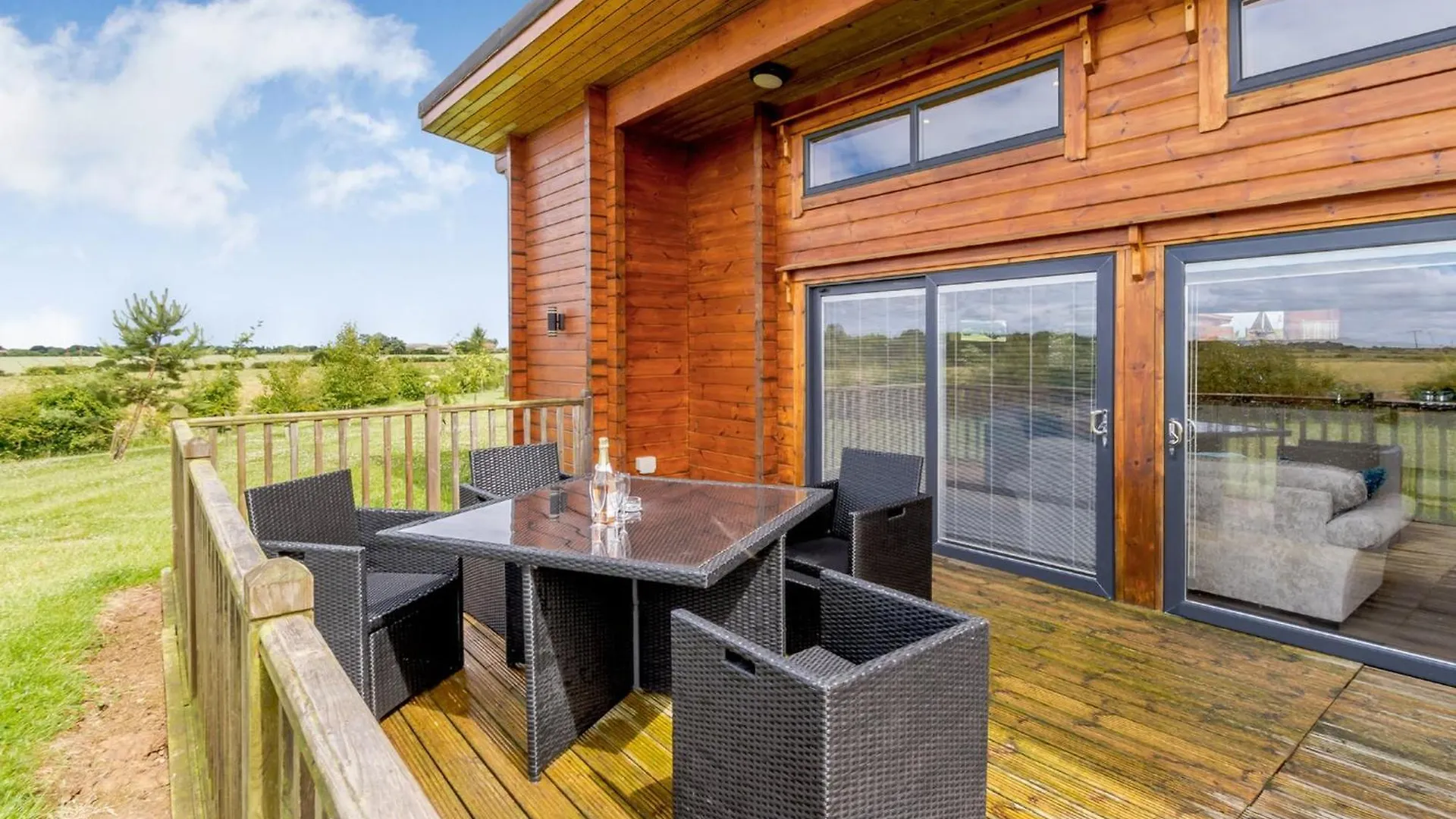 Fairview Lodges Уитернси