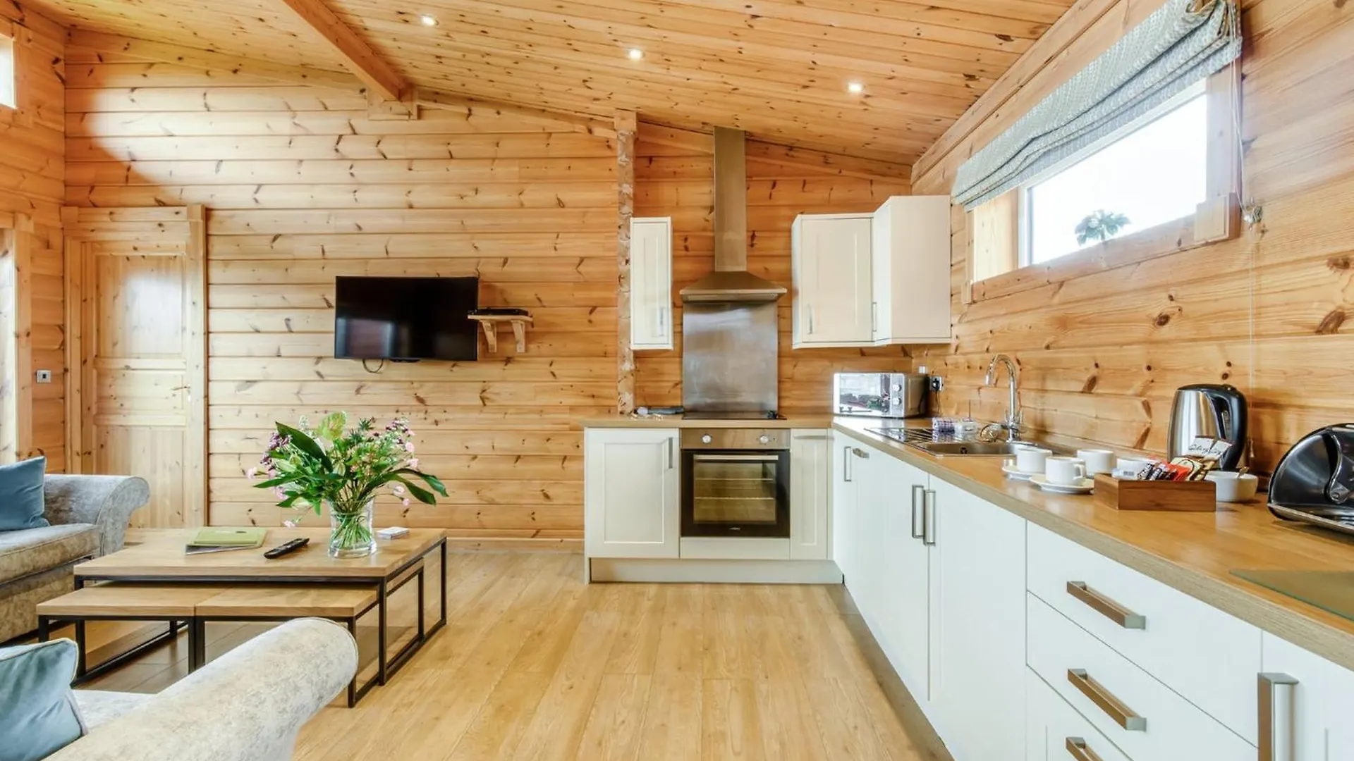 Fairview Lodges Уитернси